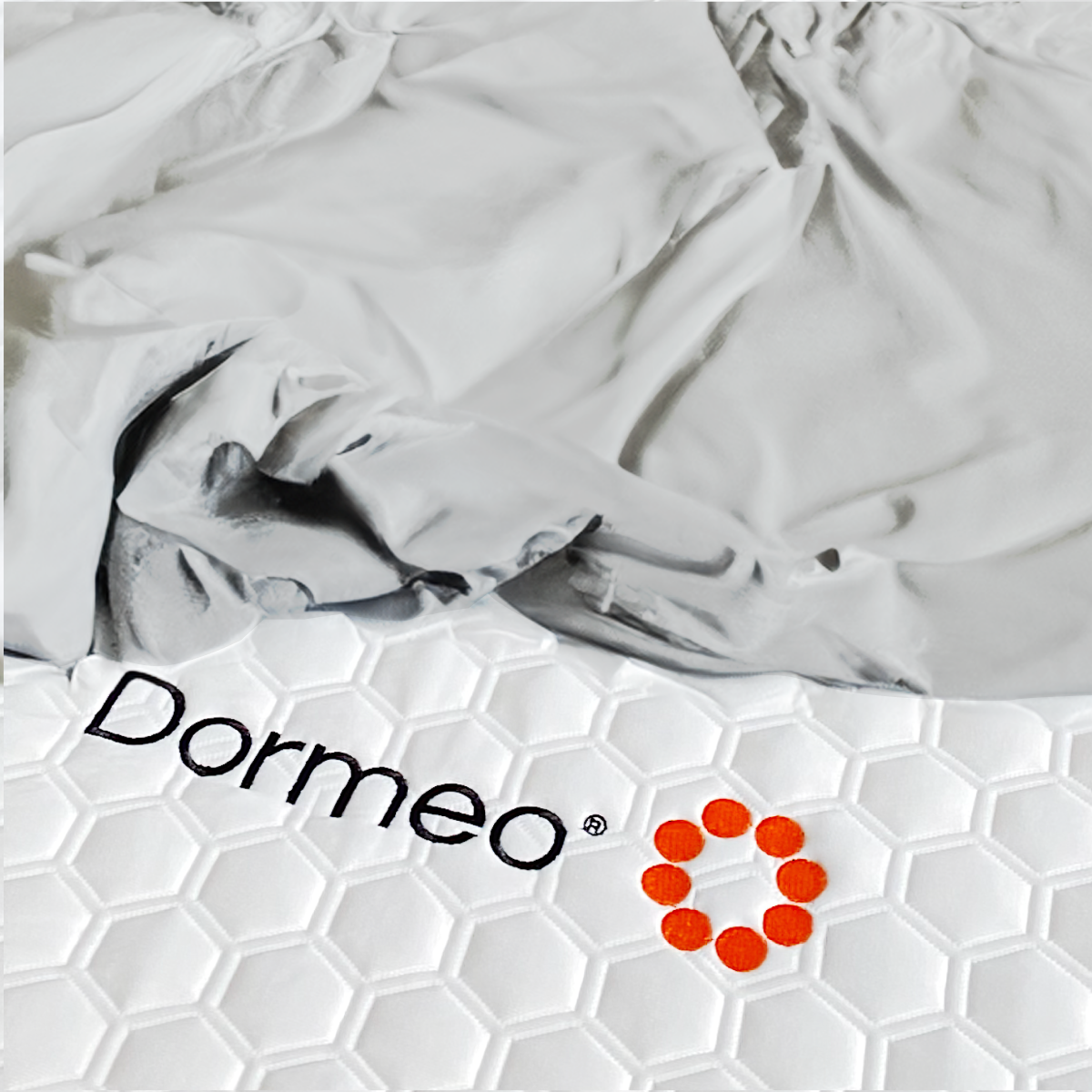 The SnowTek Premium Sheet Set by Dormeo®