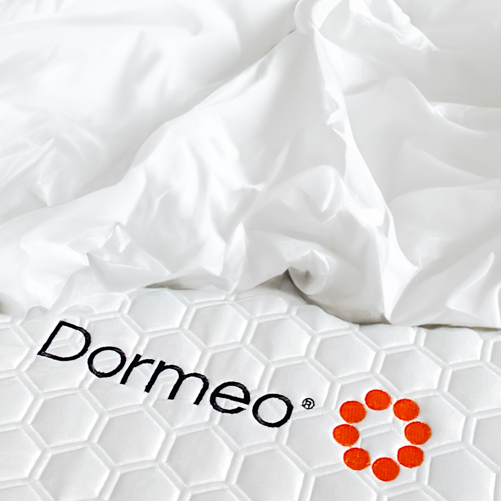 
                  
                    The SnowTek Premium Sheet Set by Dormeo®
                  
                